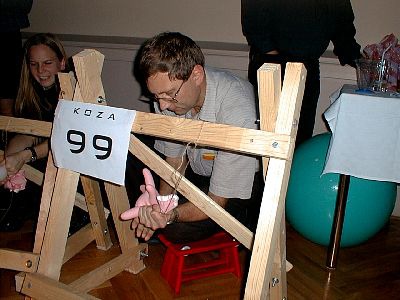 tn_Iceparty011121-03_jpg.jpg