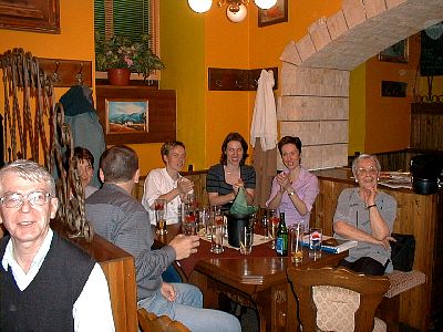tn_U2certu020425_13_JPG.jpg