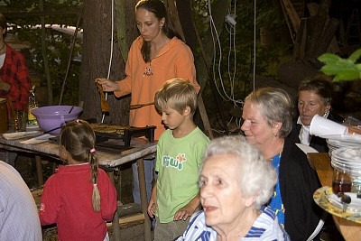 tn_IMG_4120rw_mid_jpg.jpg