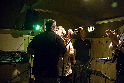 tn_IMG_4787rw_800x600_jpg.jpg