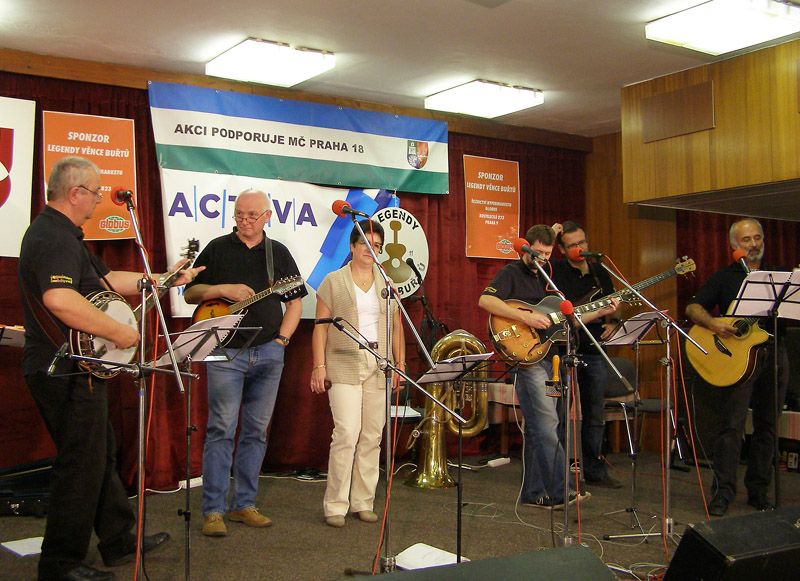 PB032418_8x6.jpg