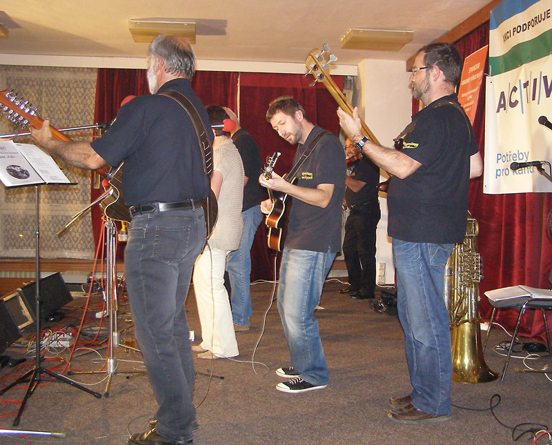 PB032420_8x6.jpg