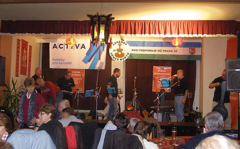 001-Priprava na vystoupeni_8x6.jpg