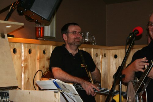 087_8x6.jpg